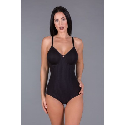 Body preformado control encaje allover con aros y sin foam.